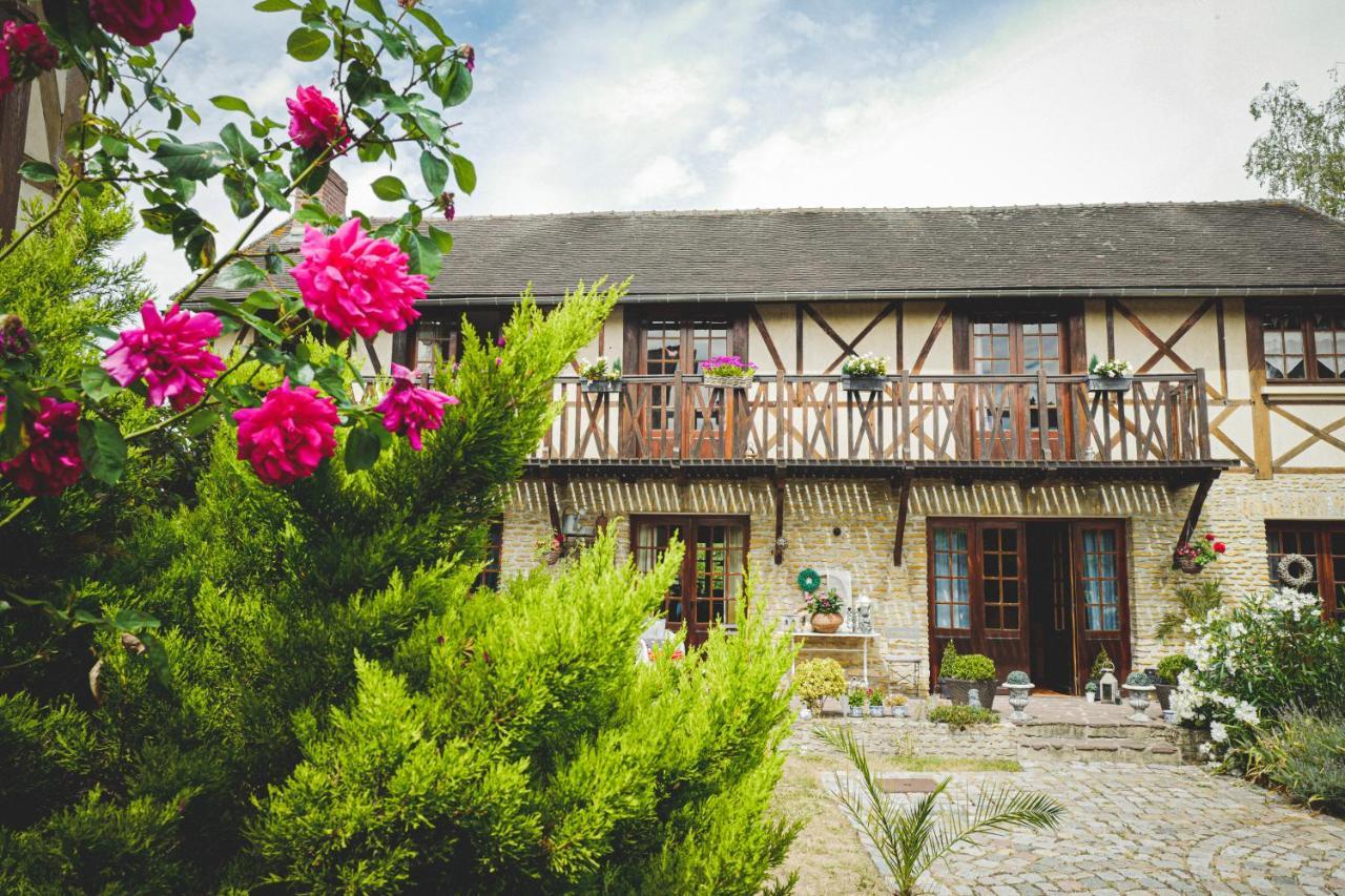 Maison Desfougeres & Gite Dortoir 6 Chambres Du Moulin * Fourges